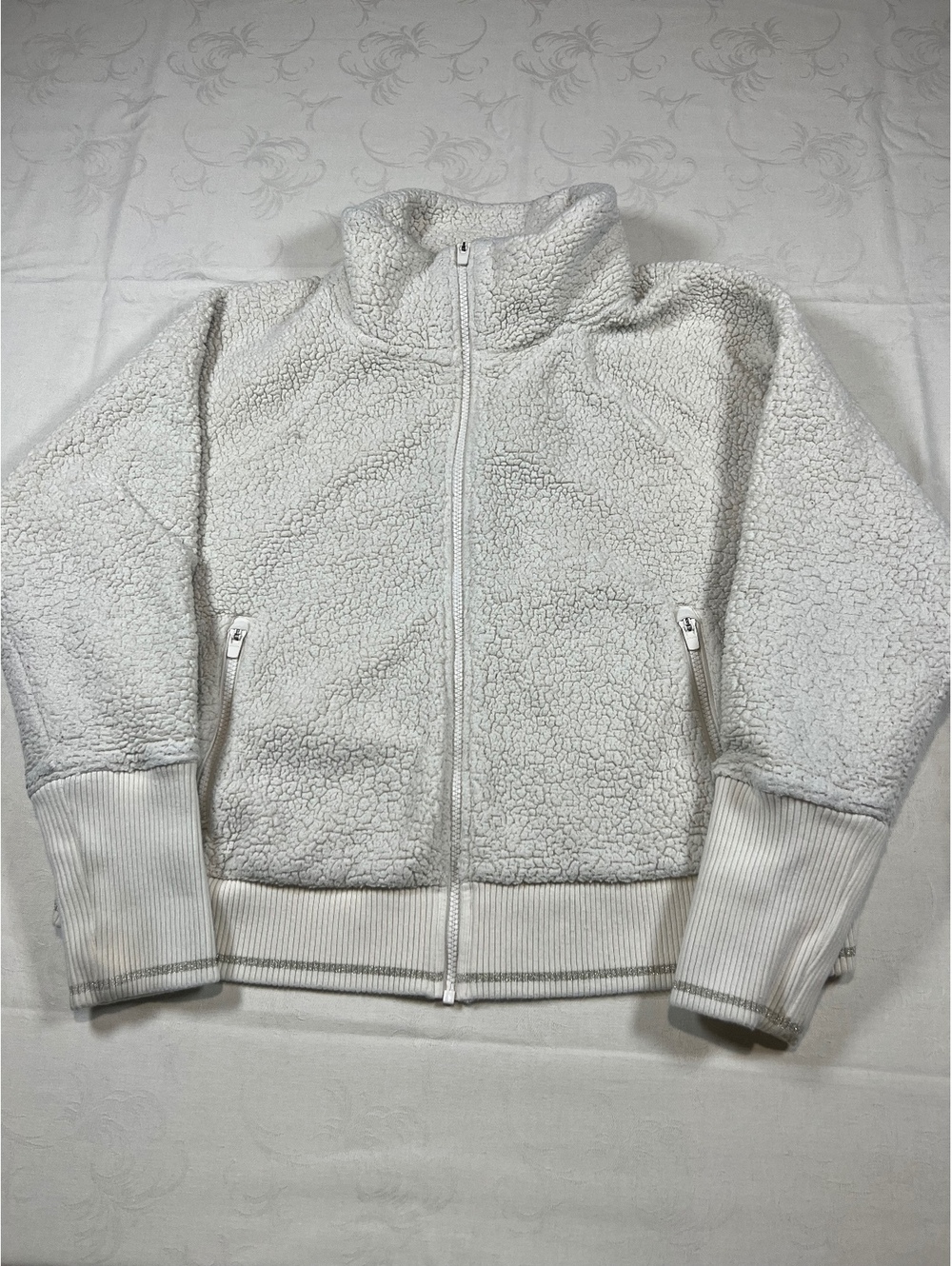 Womans Athleta Cream Full Zip Sherpa Jacket Ribbed Cuffs and Hem Size 1X